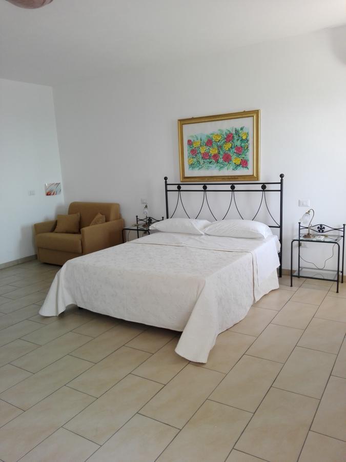 La Nave Sul Mare Di Taormina Bed & Breakfast Letojanni Eksteriør bilde