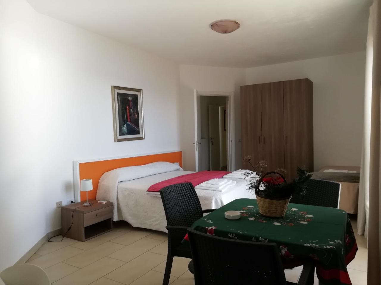 La Nave Sul Mare Di Taormina Bed & Breakfast Letojanni Eksteriør bilde
