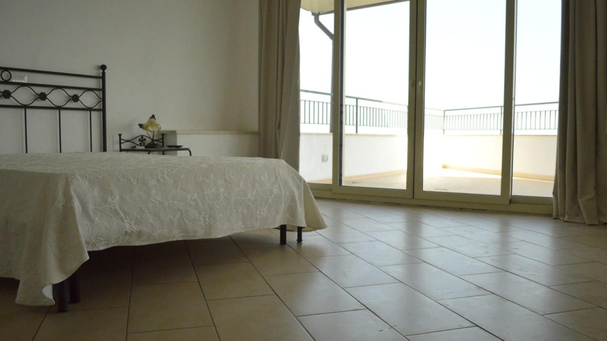 La Nave Sul Mare Di Taormina Bed & Breakfast Letojanni Eksteriør bilde